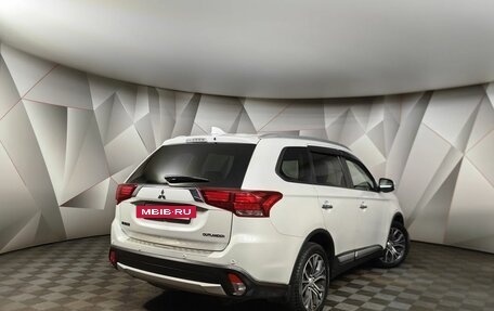 Mitsubishi Outlander III рестайлинг 3, 2018 год, 2 047 000 рублей, 2 фотография