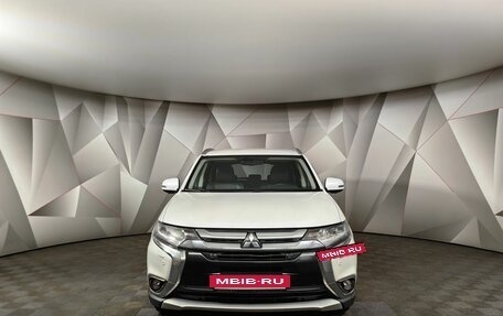 Mitsubishi Outlander III рестайлинг 3, 2018 год, 2 047 000 рублей, 7 фотография