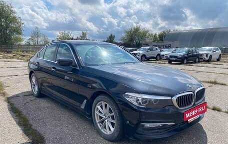 BMW 5 серия, 2018 год, 3 083 800 рублей, 2 фотография