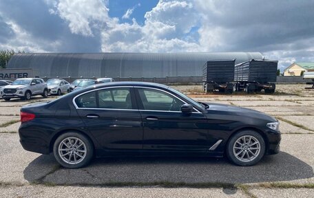 BMW 5 серия, 2018 год, 3 083 800 рублей, 6 фотография