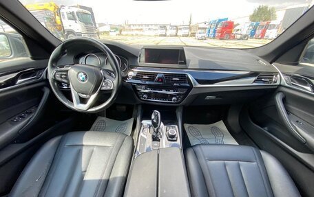 BMW 5 серия, 2018 год, 3 083 800 рублей, 14 фотография