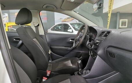 Volkswagen Polo VI (EU Market), 2009 год, 355 000 рублей, 10 фотография