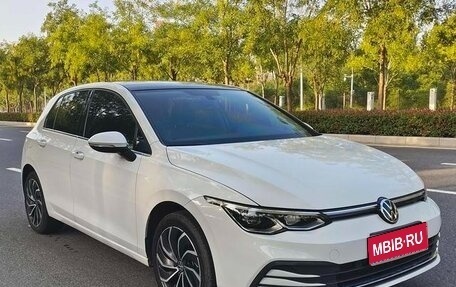 Volkswagen Golf VIII, 2021 год, 1 600 000 рублей, 1 фотография