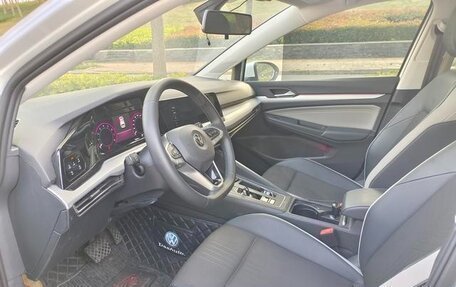 Volkswagen Golf VIII, 2021 год, 1 600 000 рублей, 10 фотография