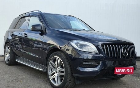Mercedes-Benz M-Класс, 2013 год, 2 450 000 рублей, 3 фотография