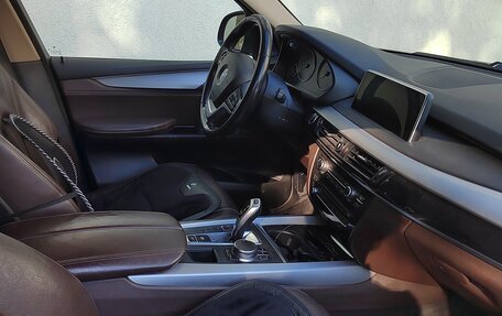 BMW X5, 2017 год, 2 900 000 рублей, 5 фотография