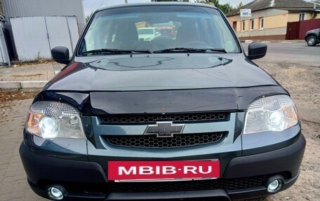 Chevrolet Niva I рестайлинг, 2016 год, 765 000 рублей, 2 фотография