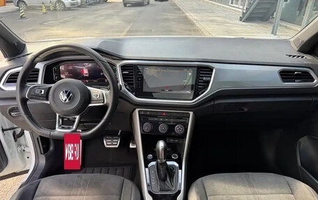 Volkswagen T-Roc I, 2022 год, 1 320 888 рублей, 10 фотография