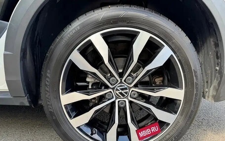 Volkswagen T-Roc I, 2022 год, 1 320 888 рублей, 19 фотография