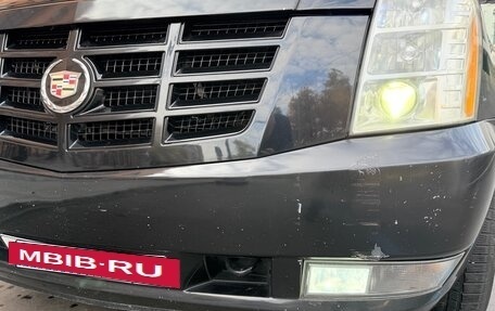 Cadillac Escalade III, 2006 год, 1 100 000 рублей, 12 фотография