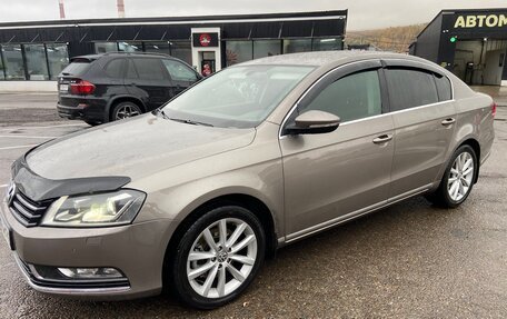 Volkswagen Passat B7, 2011 год, 850 000 рублей, 3 фотография