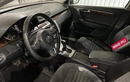 Volkswagen Passat B7, 2011 год, 850 000 рублей, 14 фотография