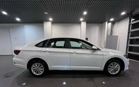 Volkswagen Jetta VII, 2020 год, 1 940 000 рублей, 2 фотография