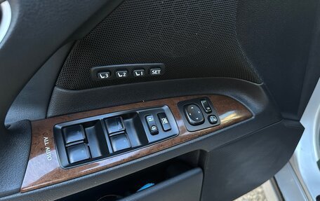 Lexus IS II рестайлинг 2, 2011 год, 1 800 000 рублей, 15 фотография