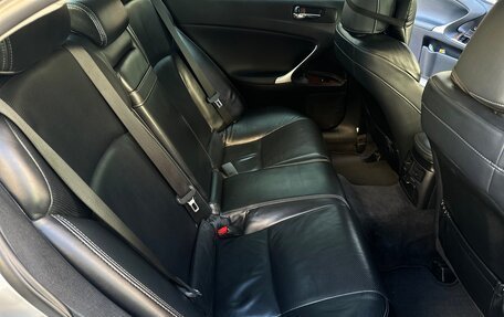 Lexus IS II рестайлинг 2, 2011 год, 1 800 000 рублей, 28 фотография