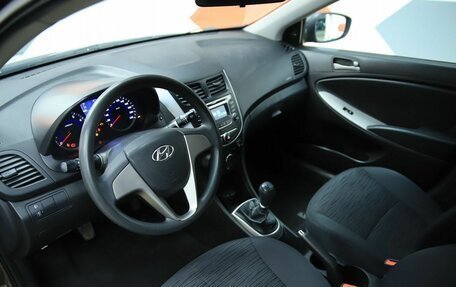 Hyundai Solaris II рестайлинг, 2016 год, 970 000 рублей, 10 фотография