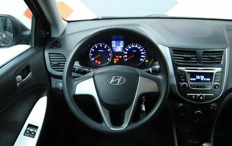 Hyundai Solaris II рестайлинг, 2016 год, 970 000 рублей, 13 фотография