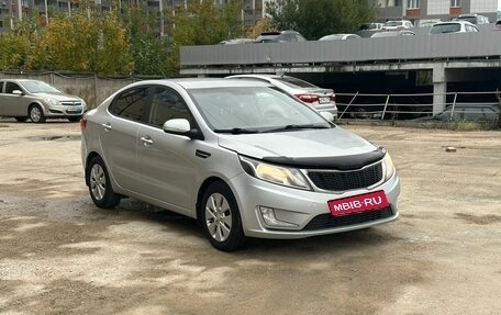 KIA Rio III рестайлинг, 2012 год, 878 000 рублей, 1 фотография