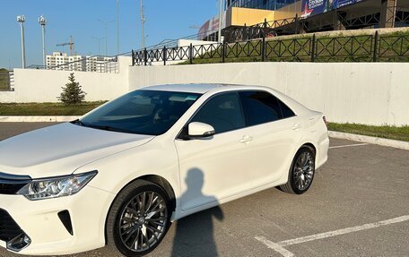 Toyota Camry, 2016 год, 1 950 000 рублей, 7 фотография