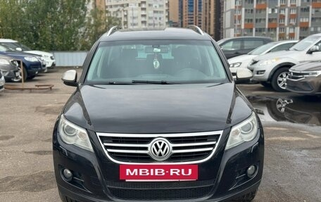 Volkswagen Tiguan I, 2010 год, 899 000 рублей, 2 фотография