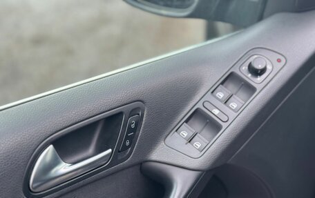 Volkswagen Tiguan I, 2010 год, 899 000 рублей, 12 фотография