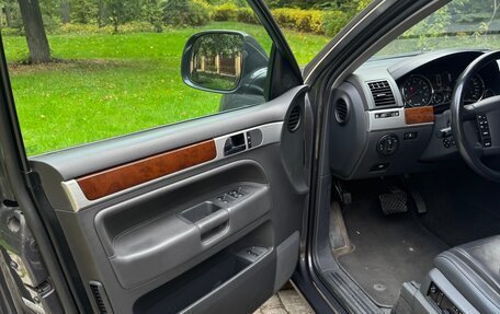 Volkswagen Touareg III, 2008 год, 1 300 000 рублей, 14 фотография