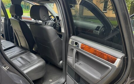 Volkswagen Touareg III, 2008 год, 1 300 000 рублей, 13 фотография