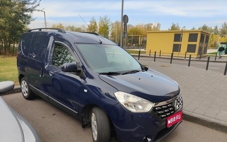 Renault Dokker, 2018 год, 1 100 000 рублей, 1 фотография