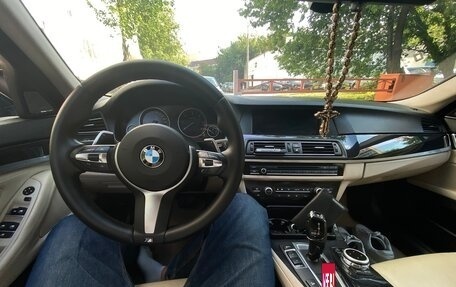 BMW 5 серия, 2012 год, 1 820 000 рублей, 6 фотография
