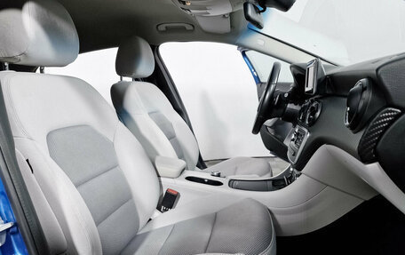 Mercedes-Benz GLA, 2015 год, 1 399 000 рублей, 17 фотография