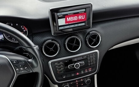 Mercedes-Benz GLA, 2015 год, 1 399 000 рублей, 14 фотография