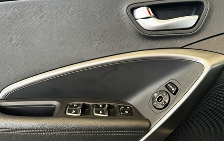 Hyundai Santa Fe III рестайлинг, 2017 год, 2 399 000 рублей, 10 фотография