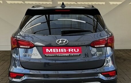 Hyundai Santa Fe III рестайлинг, 2017 год, 2 399 000 рублей, 3 фотография