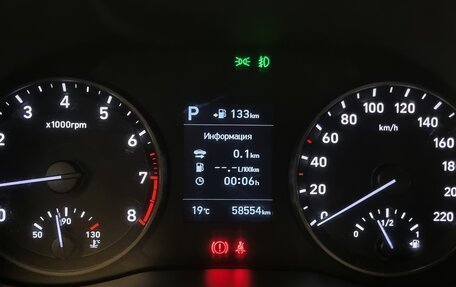 Hyundai Solaris II рестайлинг, 2017 год, 1 390 000 рублей, 6 фотография