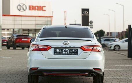 Toyota Camry, 2021 год, 2 395 000 рублей, 5 фотография