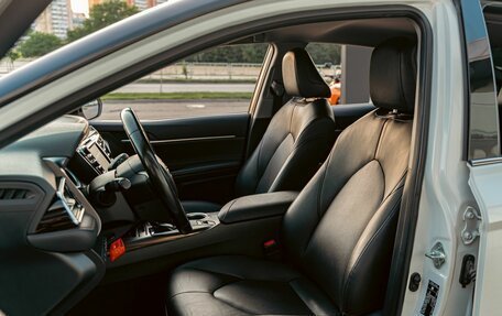 Toyota Camry, 2021 год, 2 395 000 рублей, 13 фотография