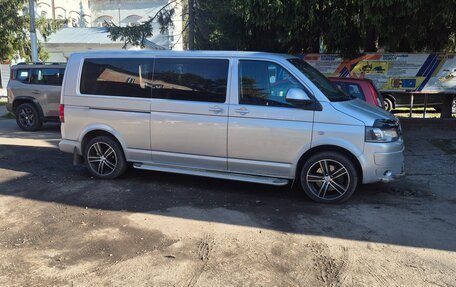 Volkswagen Caravelle T5, 2012 год, 3 000 000 рублей, 3 фотография