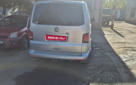 Volkswagen Caravelle T5, 2012 год, 3 000 000 рублей, 5 фотография