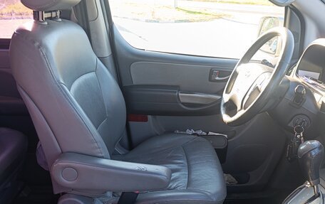 Hyundai H-1 II рестайлинг, 2012 год, 1 650 000 рублей, 6 фотография