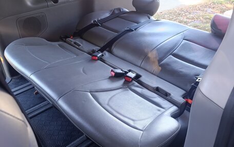 Hyundai H-1 II рестайлинг, 2012 год, 1 650 000 рублей, 13 фотография