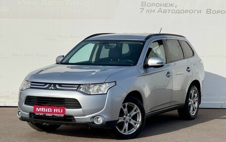 Mitsubishi Outlander III рестайлинг 3, 2012 год, 1 375 000 рублей, 1 фотография