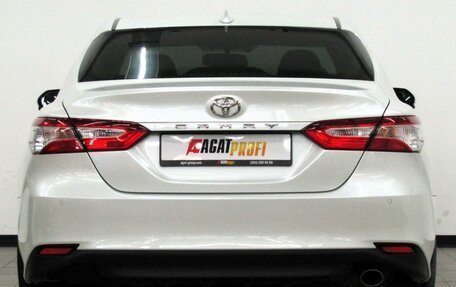 Toyota Camry, 2020 год, 2 520 000 рублей, 4 фотография