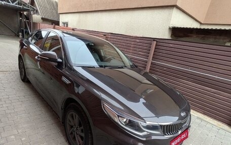 KIA Optima IV, 2018 год, 2 200 000 рублей, 5 фотография