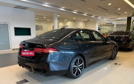 BMW 5 серия, 2025 год, 11 429 900 рублей, 2 фотография