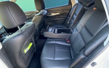 Infiniti M, 2013 год, 2 600 000 рублей, 13 фотография