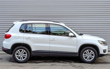 Volkswagen Tiguan I, 2016 год, 1 750 000 рублей, 4 фотография