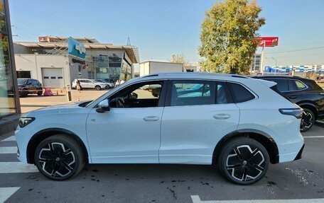 Volkswagen Tiguan, 2025 год, 5 700 000 рублей, 17 фотография
