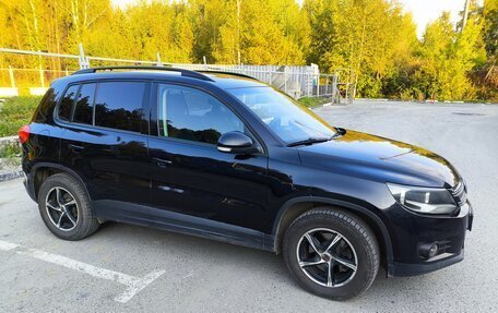 Volkswagen Tiguan I, 2011 год, 1 105 000 рублей, 4 фотография