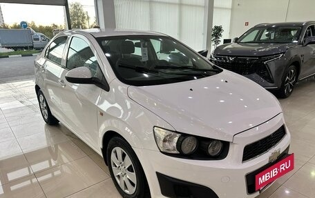 Chevrolet Aveo III, 2012 год, 699 000 рублей, 3 фотография