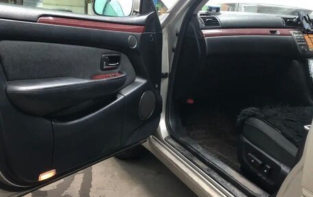 Toyota Brevis, 2001 год, 750 000 рублей, 10 фотография